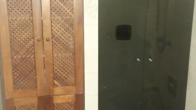 CASA COM AMPLO ESPAÇO