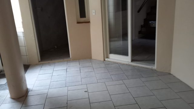 APARTAMENTO EM ÓTIMA LOCALIZAÇÃO